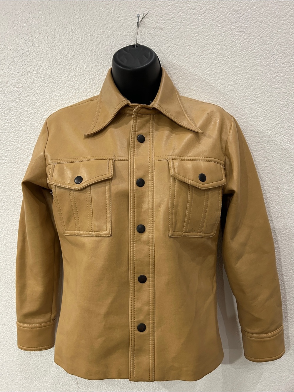 Shindigs Women’s Size 1970s 12 Tan Button-Up Jacket